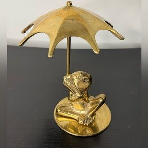 Vintage Brass frog holding an umbrella